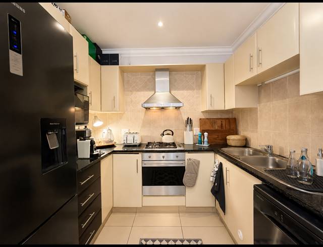 3 BEDROOM APARTMENT FOR SALE IN SIMBITHI ECO ESTATE